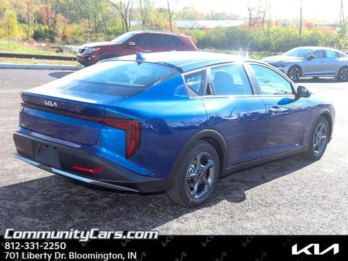 2025 Kia K4 LXS