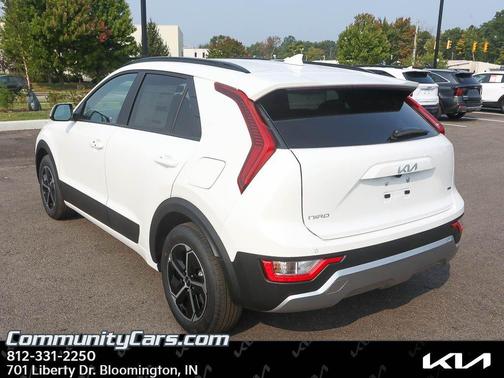 2025 Kia Niro EX
