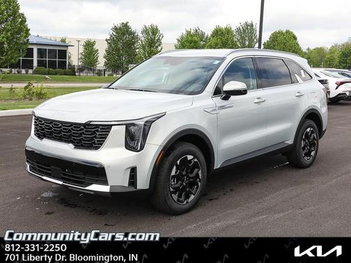 Ivory Silver 2026 Kia Sorento S