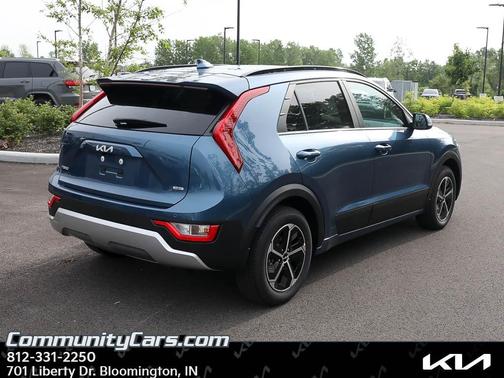 Mineral Blue 2026 Kia Niro EX