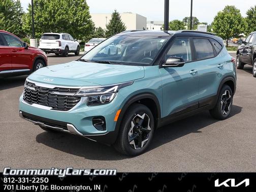 Blue / Black 2026 Kia Seltos S