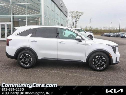 2025 Kia Sorento S