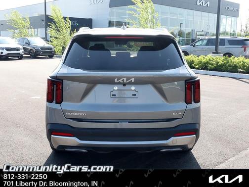 Sand 2026 Kia Sorento Plug-In Hybrid EX