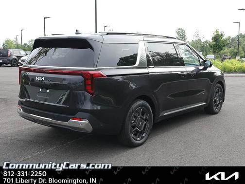 Metal 2026 Kia Carnival SX