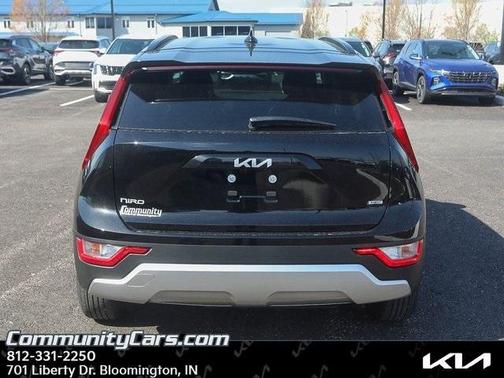 2025 Kia Niro LX