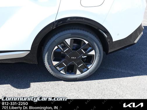 Glacial White Pearl 2026 Kia Sportage SX-Prestige