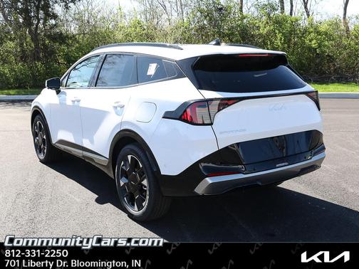 Glacial White Pearl 2026 Kia Sportage SX-Prestige