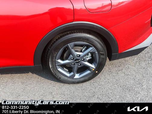 2025 Kia K4 LXS