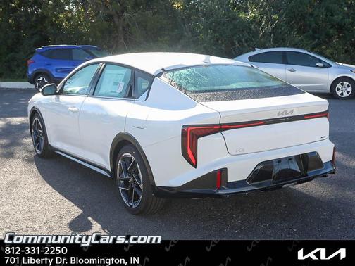 2025 Kia K4 GT-Line