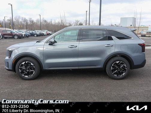 2025 Kia Sorento S