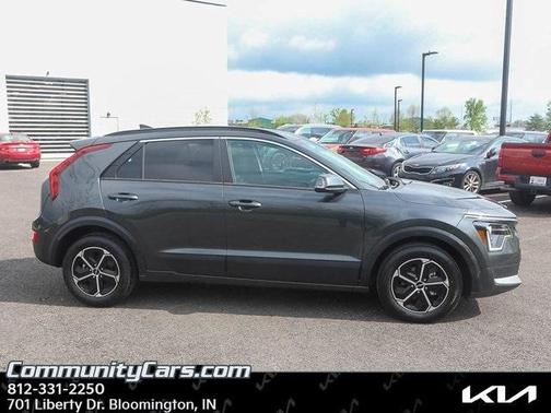 2025 Kia Niro EX