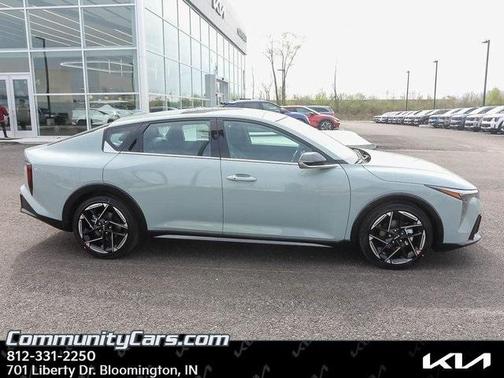 2025 Kia K4 GT-Line