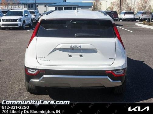 2025 Kia Niro SX Touring