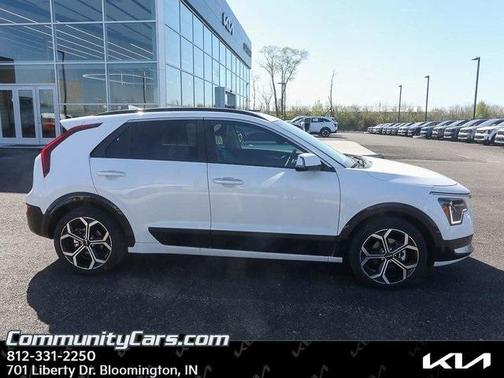 2025 Kia Niro SX Touring