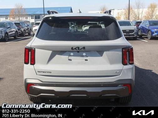 2025 Kia Sorento X-Line EX