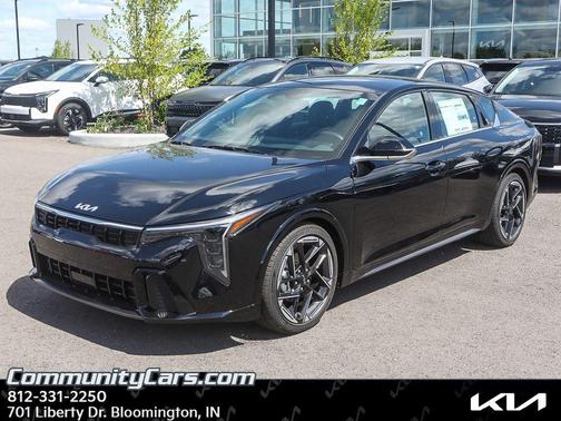 2025 Kia K4 GT-Line