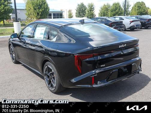 2025 Kia K4 GT-Line