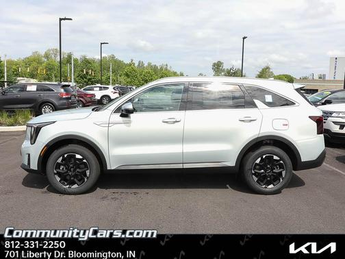 Ivory Silver 2026 Kia Sorento S