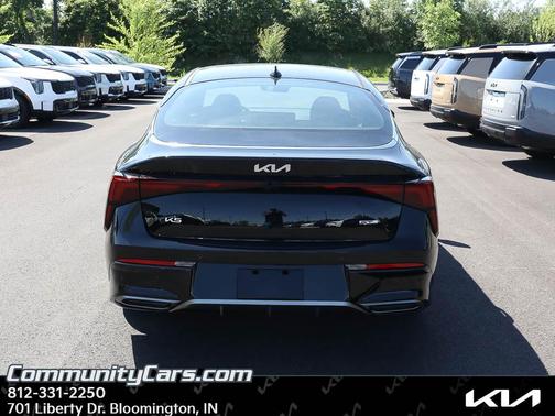 Aurora Black Pearl 2026 Kia K5 GT-Line