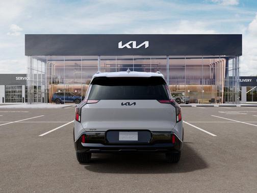 Wolf Gray 2026 Kia EV9 Land