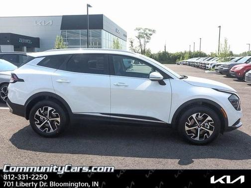 2025 Kia Sportage Hybrid EX