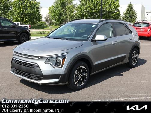 Steel Gray 2026 Kia Niro LX