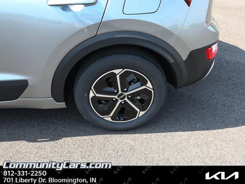 Steel Gray 2026 Kia Niro LX