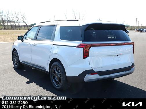 Snow White Pearl 2026 Kia Carnival Hybrid EX