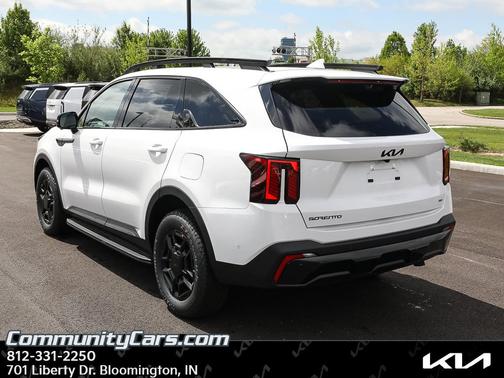 Glacial White Pearl 2026 Kia Sorento X-Pro SX Prestige