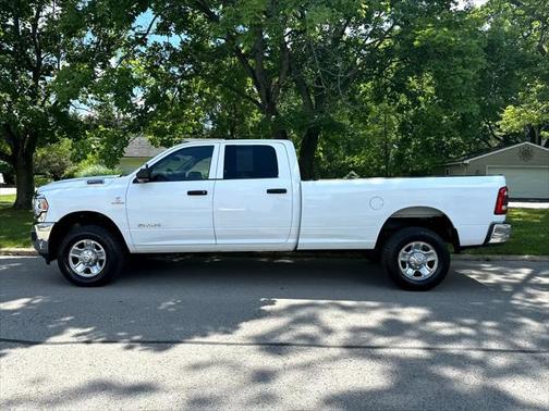 2020 RAM 2500 Tradesman Crew Cab 4X4 8' Box