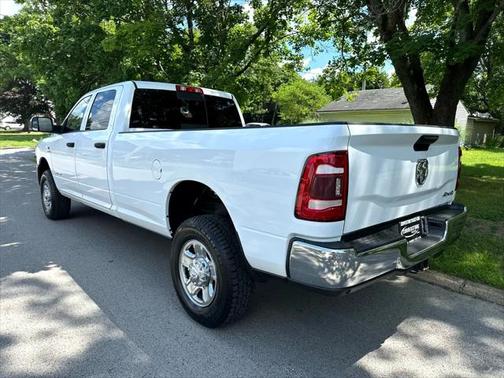 2020 RAM 2500 Tradesman Crew Cab 4X4 8' Box