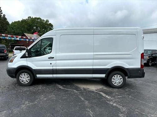 2015 Ford Transit-250 Base