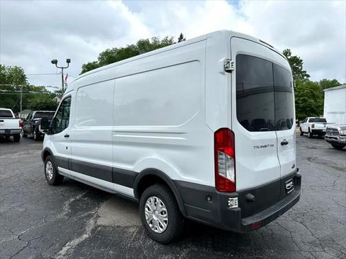 2015 Ford Transit-250 Base