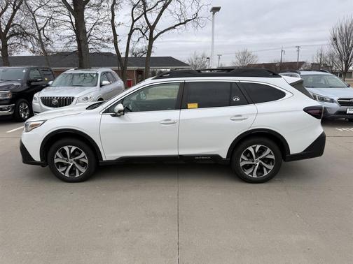 2022 Subaru Outback Limited XT