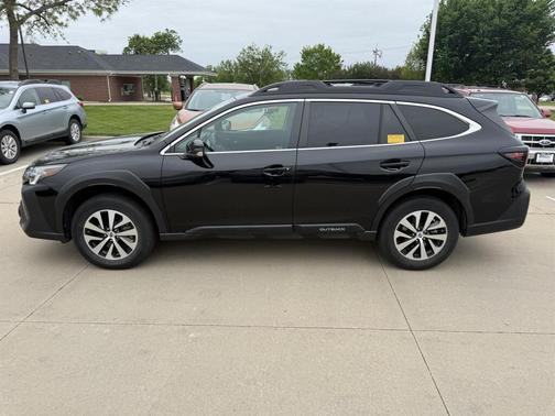 Black 2023 Subaru Outback Premium