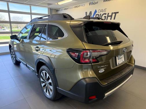 Green 2025 Subaru Outback Limited