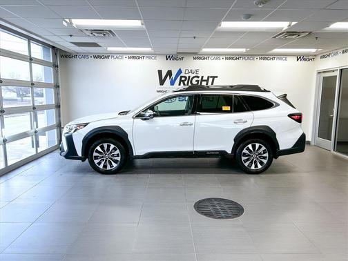 2025 Subaru Outback Touring