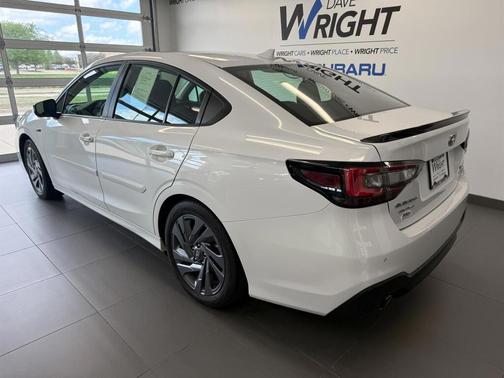 Crystal White Pearl 2024 Subaru Legacy Sport