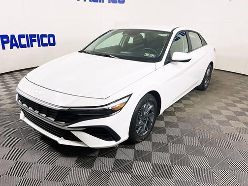 White 2024 Hyundai ELANTRA SEL
