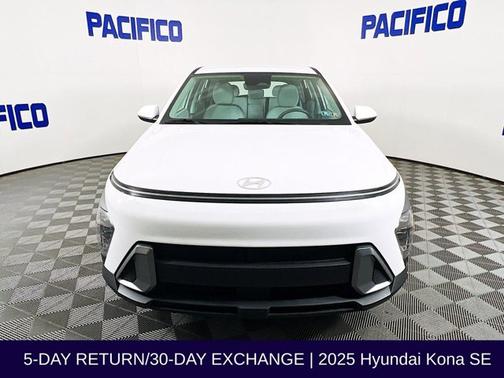 2025 Hyundai KONA SE