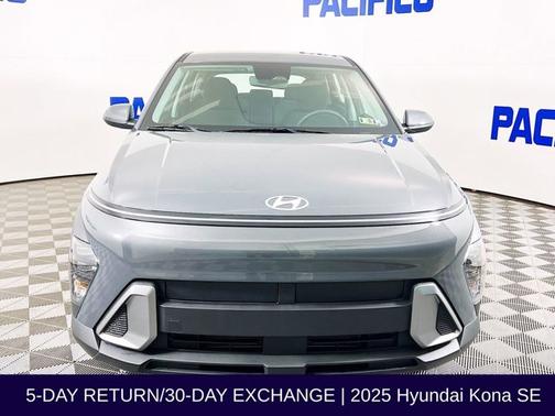 2025 Hyundai KONA SE