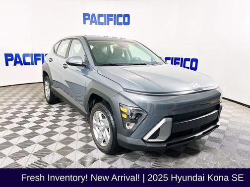 2025 Hyundai KONA SE