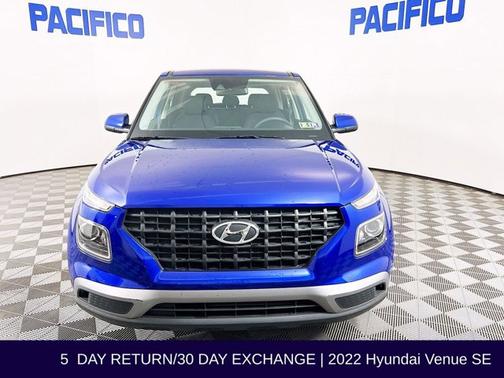 2022 Hyundai VENUE SE