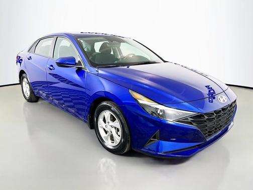 Blue 2023 Hyundai ELANTRA SE