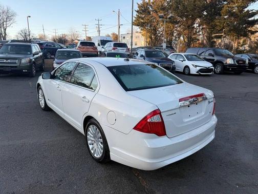 2012 Ford Fusion Hybrid Base