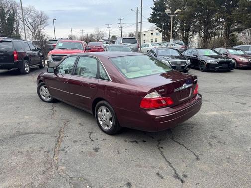 2004 Toyota Avalon XLS