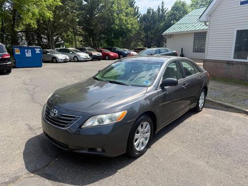 Magnetic Gray Metallic 2008 Toyota Camry XLE