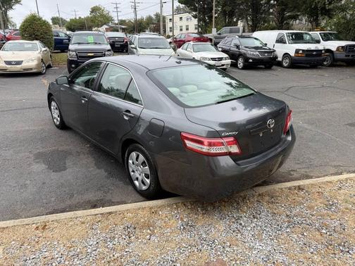 2010 Toyota Camry LE