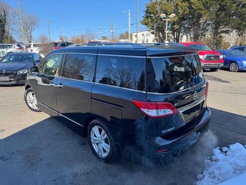 2014 Nissan Quest LE