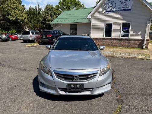 Alabaster Silver Metallic 2011 Honda Accord EX